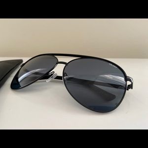 Quay Black Aviator